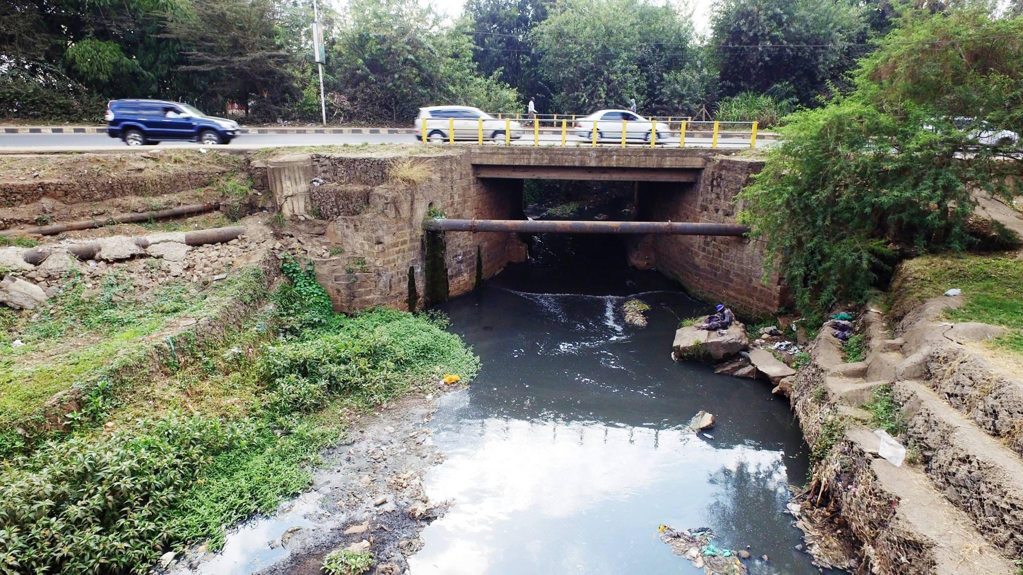 Ban on plastic bags could stop “flying toilets” in Kenya’s slums