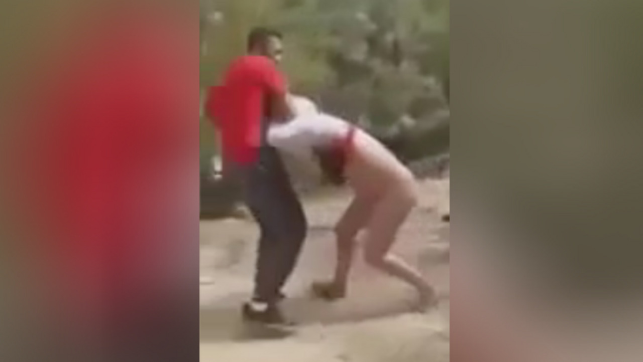 Agression sexuelle en Algérie : Jai montré cette vidéo pour que la police  intervienne