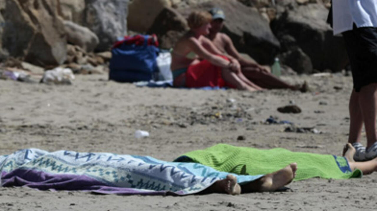 GIACOMINOFOTO/FOTOGRAMMAdead Roma girls image